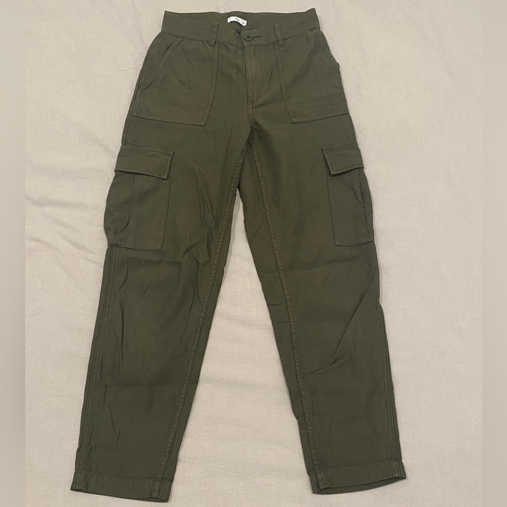 Aritzia TNA Army Green Cargo Pants